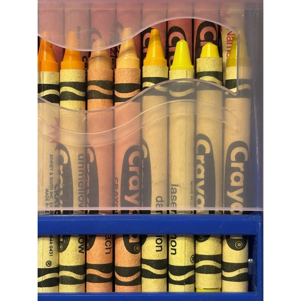 Vtg Crayola 96 Crayon Carrying Case Binney Smith Dandelion w/ Crayon Sharpener